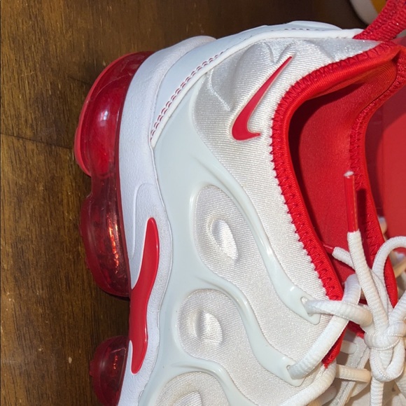 Nike vapor max plus size 9.5 never been worn - Picture 3 of 3